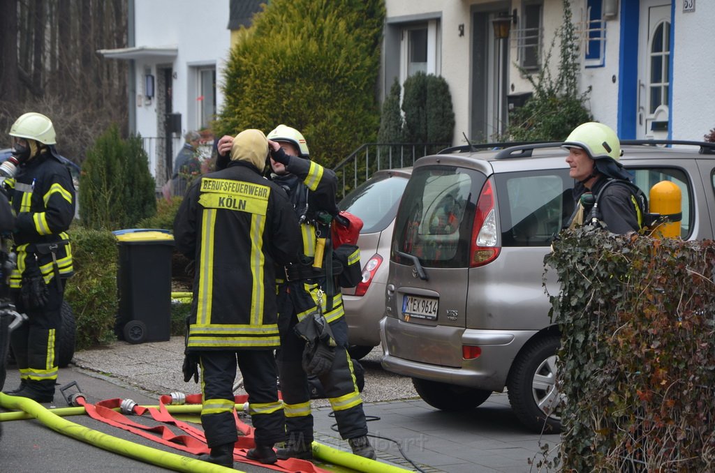 Feuer 2 Dach Koeln Brueck Diesterweg P79.JPG - Miklos Laubert